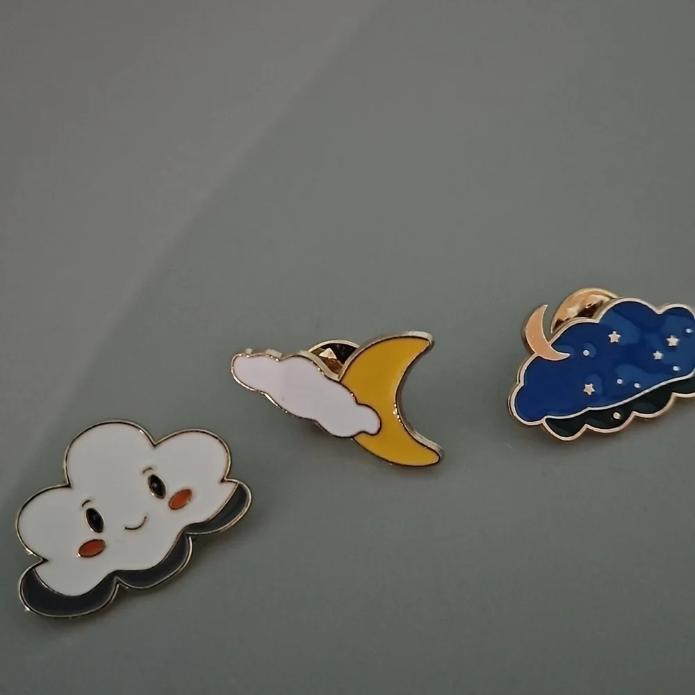 Set of 3 cloud sky pins